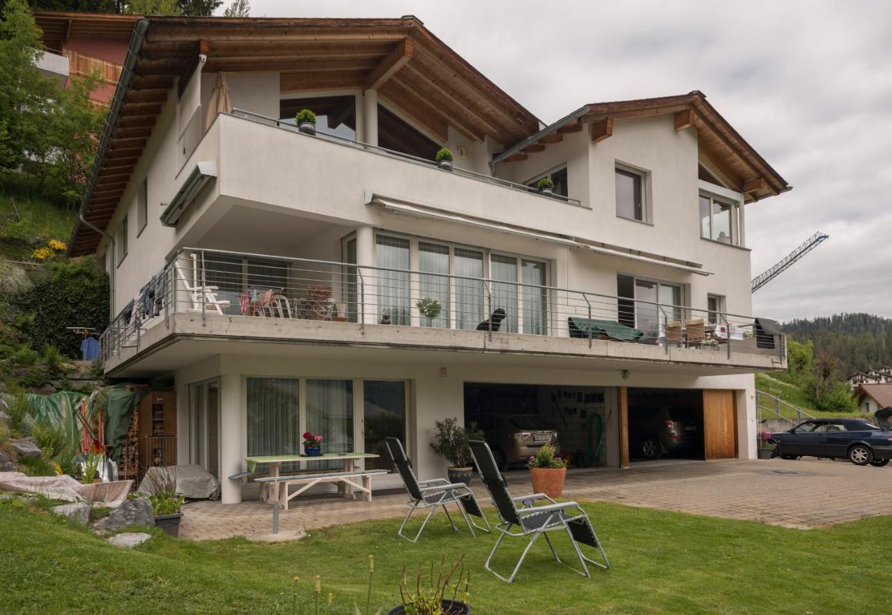 Grava - Ferienwohnung für max. 2 Personen Laax Exterior foto